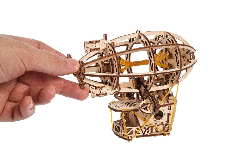 UGears Steampunk Airship - 170 Pieces (Easy)