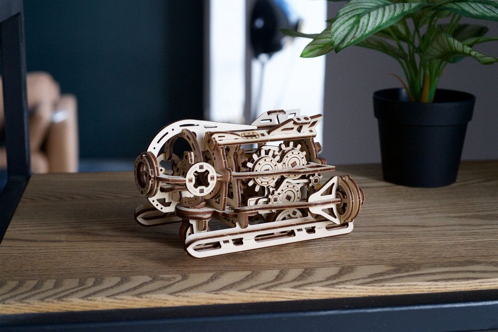 UGears Steampunk Submarine - 200 Pieces (Easy) - Click Image to Close