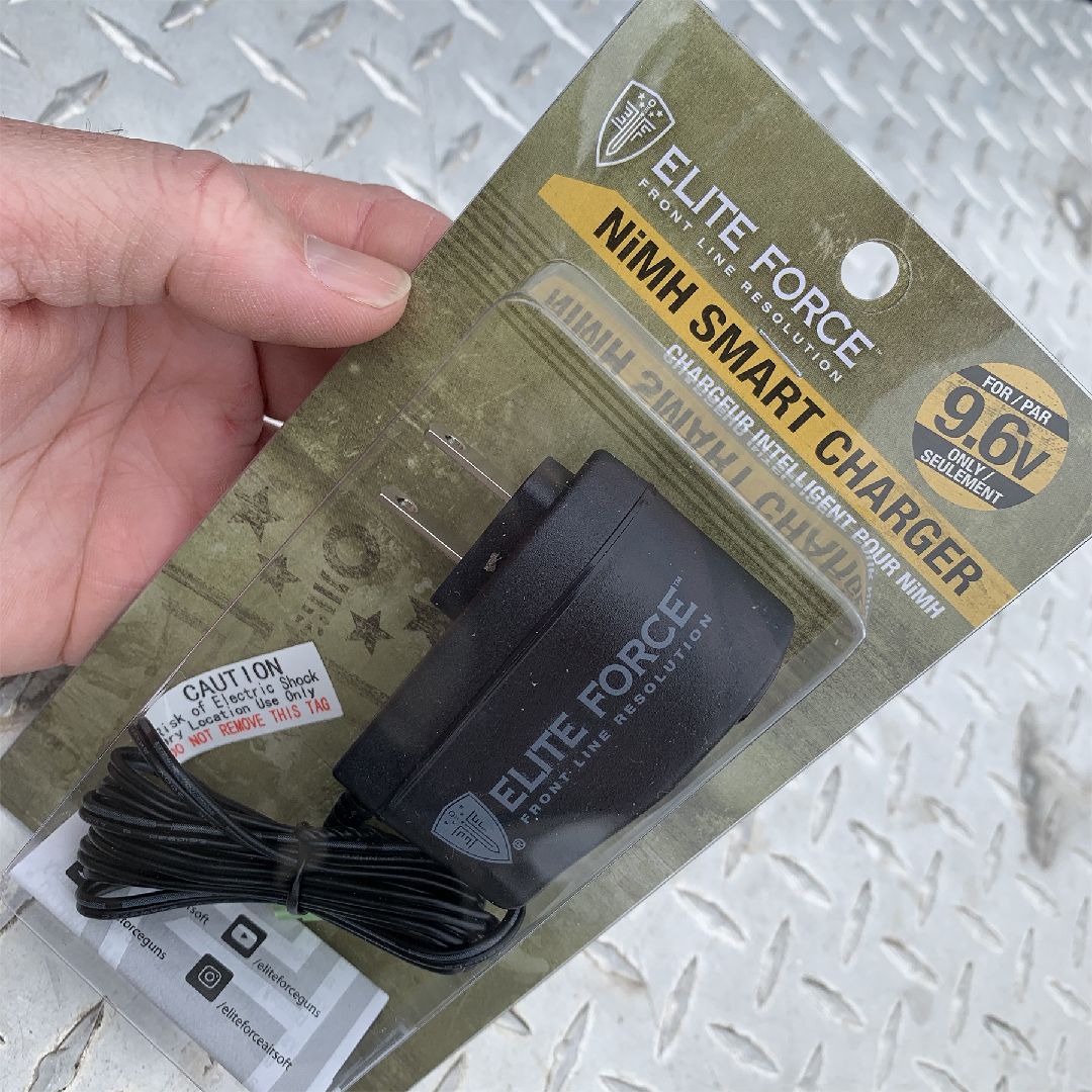 Umarex Elite Force 9.6V Smart Charger NIMH - 12V Output